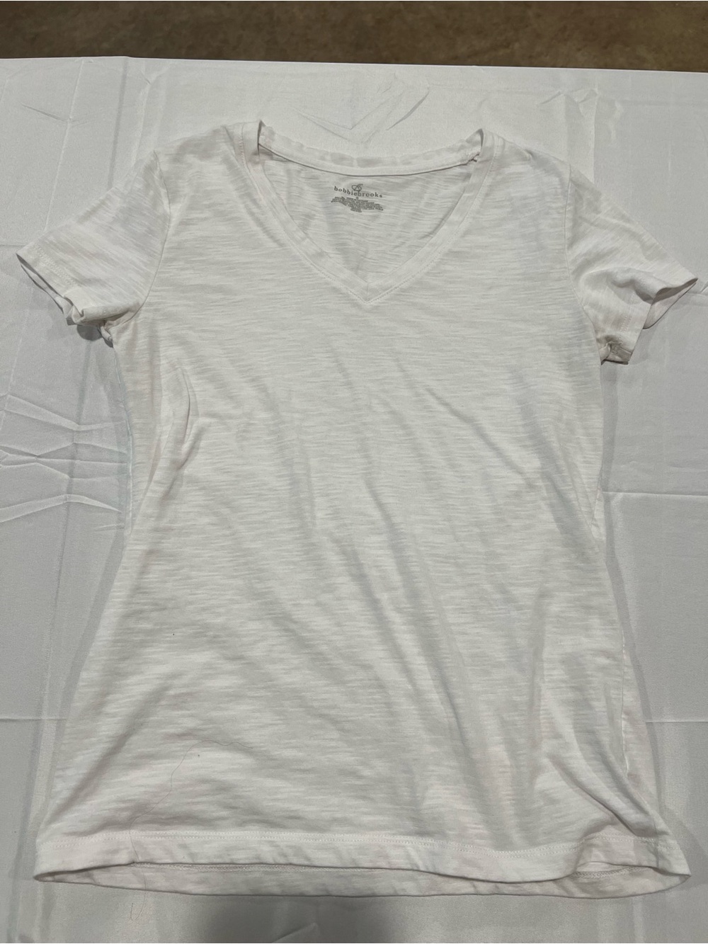 Bobbie Brooks White V-Neck Short Sleeve Tee